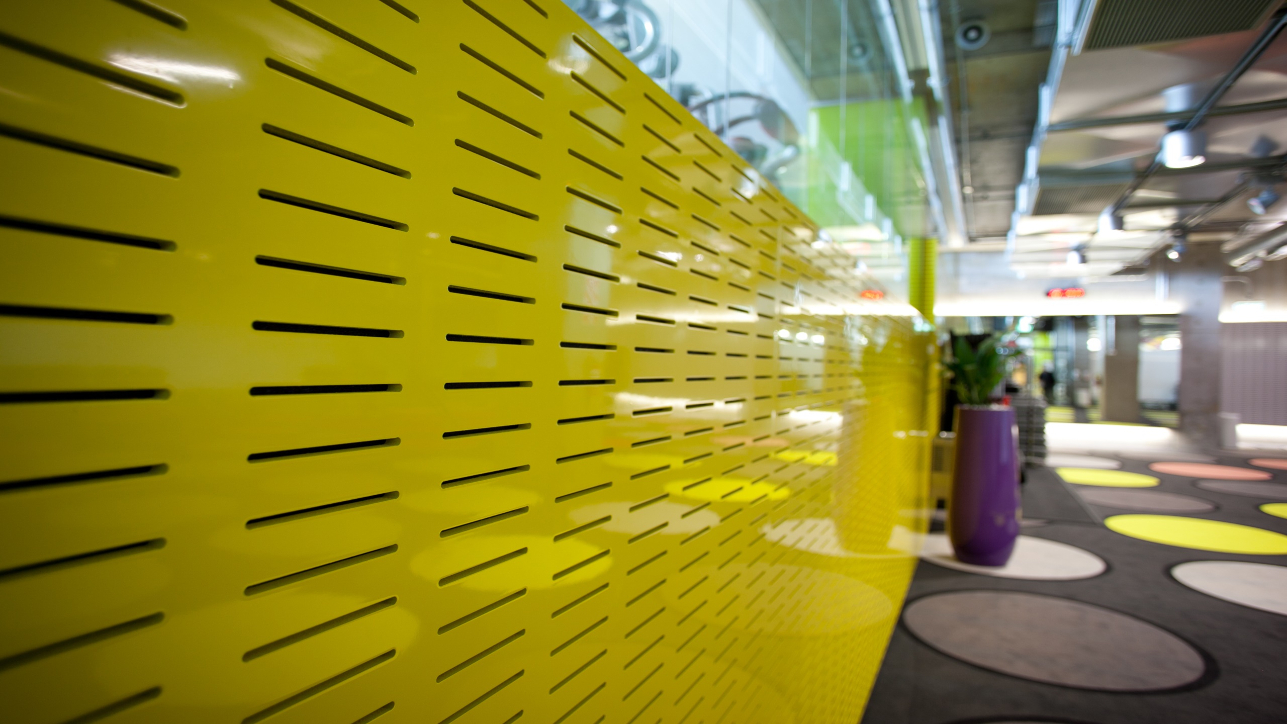 Les Mills Britomart Gym - Asona Slot painted Yellow