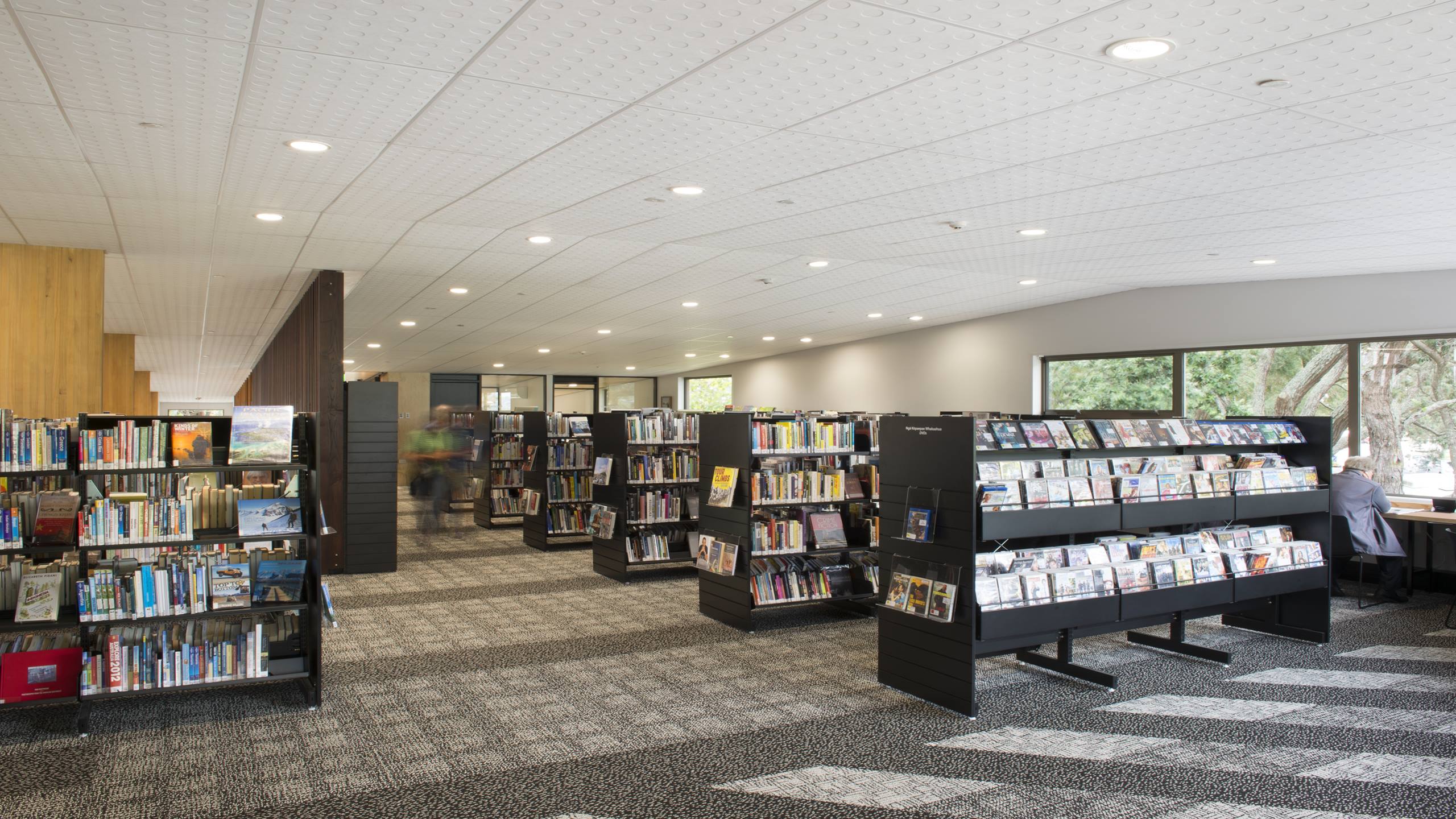 Devonport Library - Sonaris P55, white/white