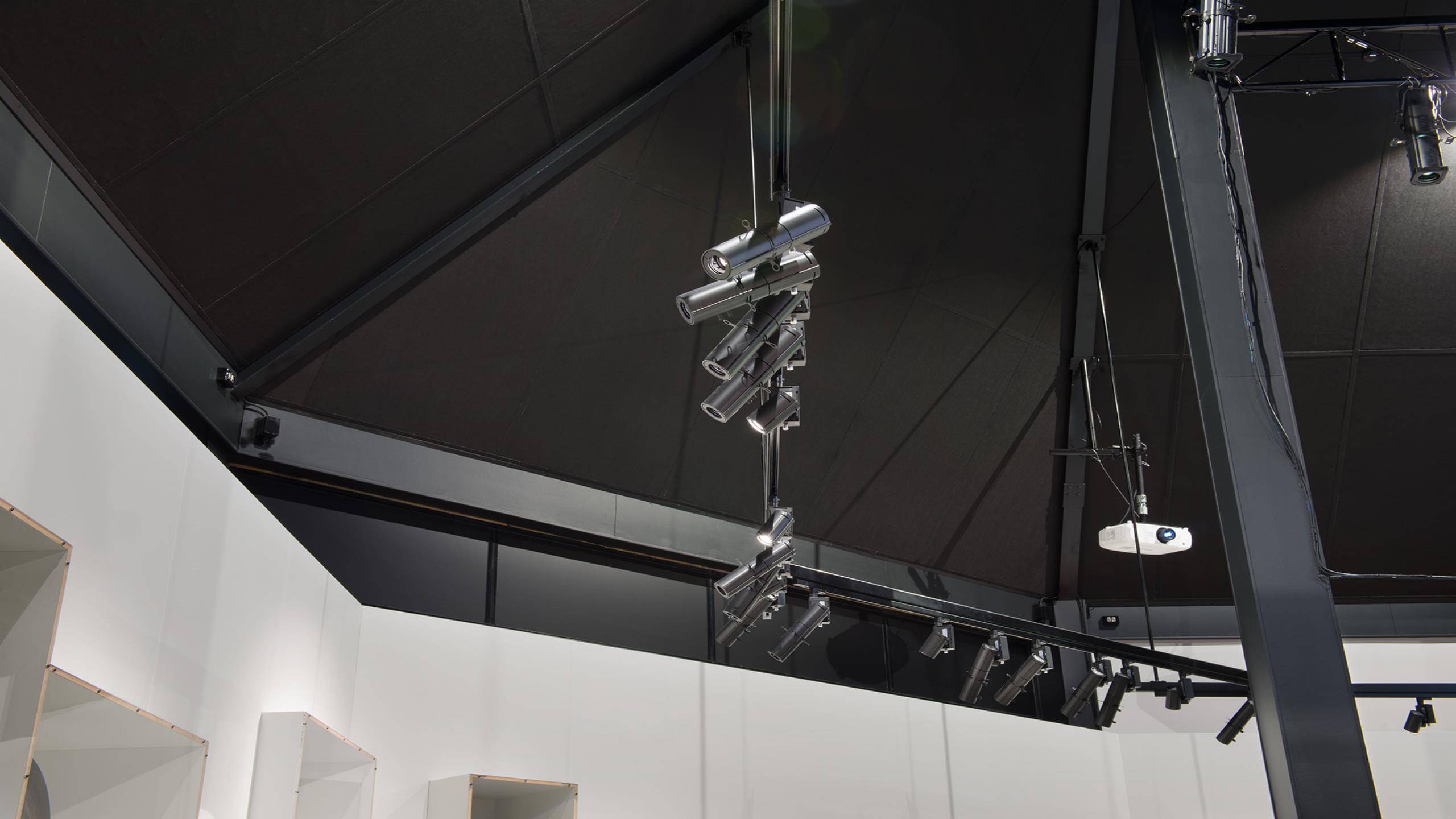 MOTAT - Avant 50 Theatre Black